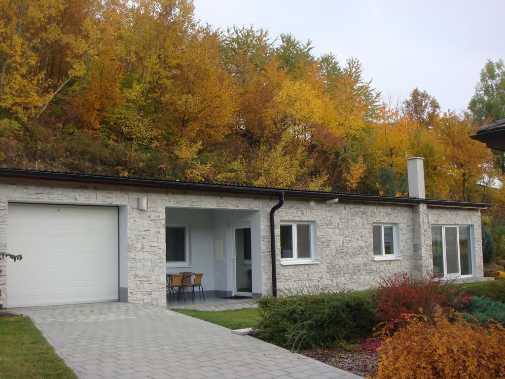 Apartman Kurdejov Hustopeče Exterior foto